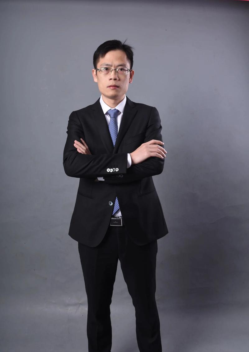 郑春选角与表演指导负责人